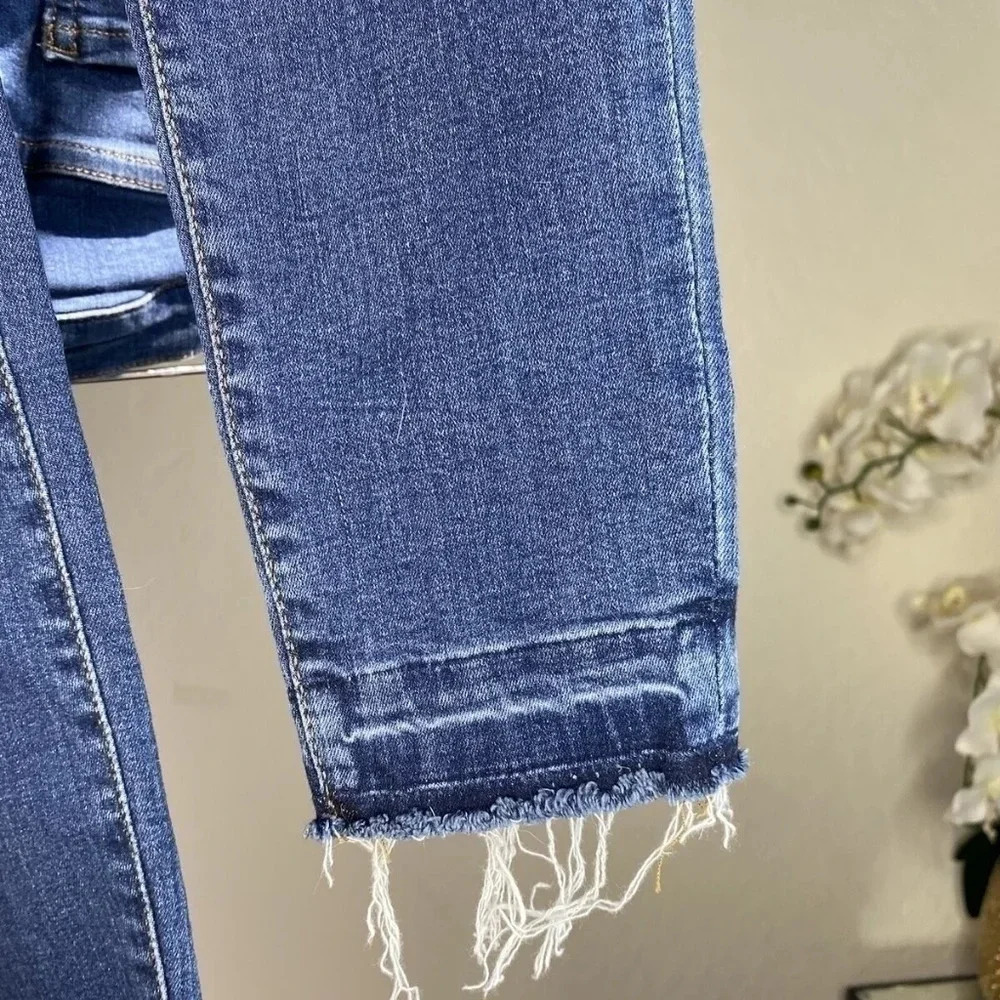 NWT Banana Republic Skinny Premium Devon Jean Medium Wash 28 Petite - Picture 2 of 6